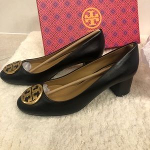 COPY - Tory Burch Benton Pump in Perfect Black. S…